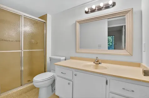 3036 Oakridge D Deerfield Beach FL 33442