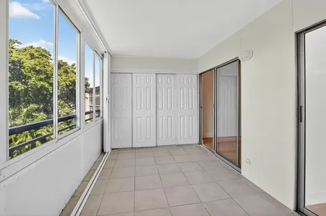 3036 Oakridge D Deerfield Beach FL 33442