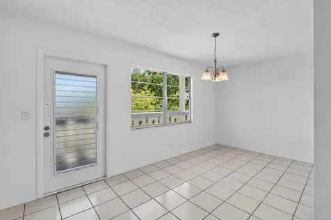 3036 Oakridge D Deerfield Beach FL 33442