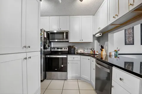 719 Sunny Pine Way Greenacres FL 33415