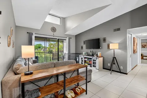 719 Sunny Pine Way Greenacres FL 33415