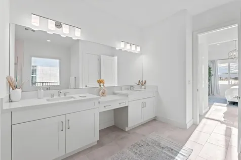 10099 Regency Way Palm Beach Gardens FL 33412