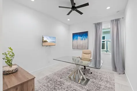 10099 Regency Way Palm Beach Gardens FL 33412