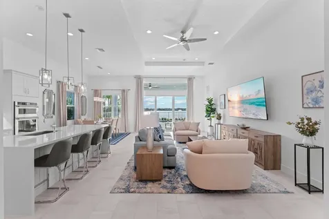 10099 Regency Way Palm Beach Gardens FL 33412