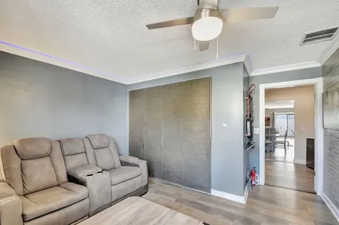 6041 Lace Wood Circle Lantana FL 33462