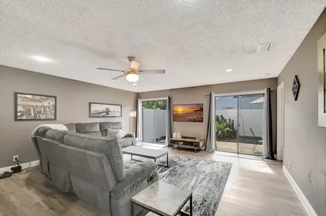 6041 Lace Wood Circle Lantana FL 33462