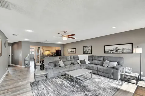 6041 Lace Wood Circle Lantana FL 33462
