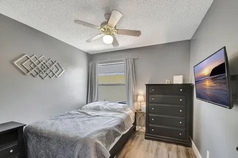 6041 Lace Wood Circle Lantana FL 33462