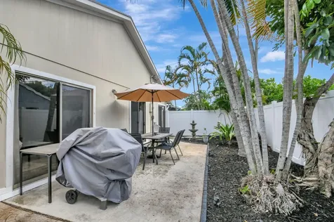6041 Lace Wood Circle Lantana FL 33462