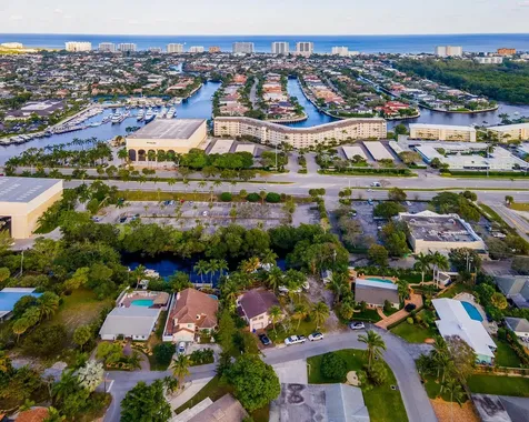 462 NE 9th Avenue Deerfield Beach FL 33441