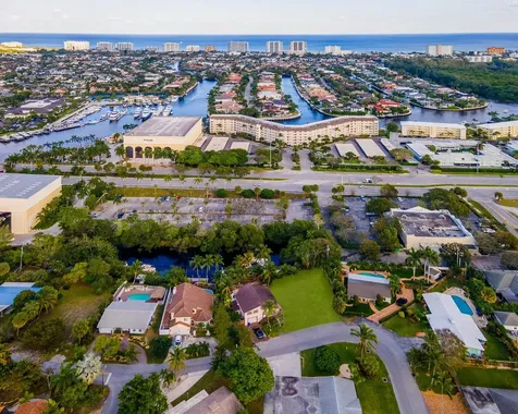 462 NE 9th Avenue Deerfield Beach FL 33441
