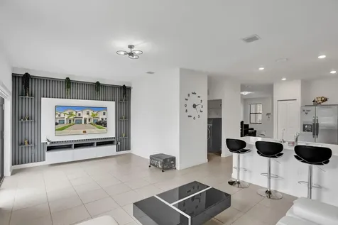 23061 Sw 128th Place Miami FL 33170