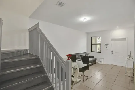 23061 Sw 128th Place Miami FL 33170