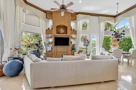 6981 Lions Head Lane Boca Raton FL 33496