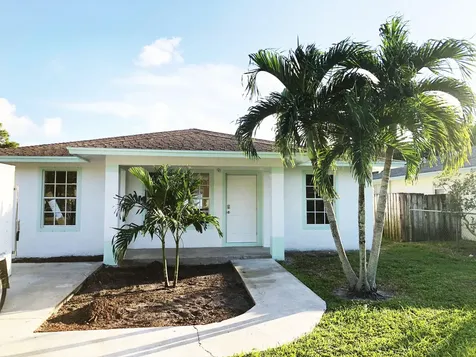 6682 4th Street Jupiter FL 33458