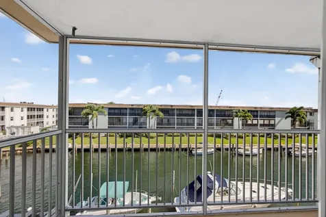 131 Doolen Court North Palm Beach FL 33408