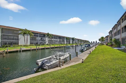 131 Doolen Court North Palm Beach FL 33408