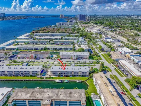 131 Doolen Court North Palm Beach FL 33408