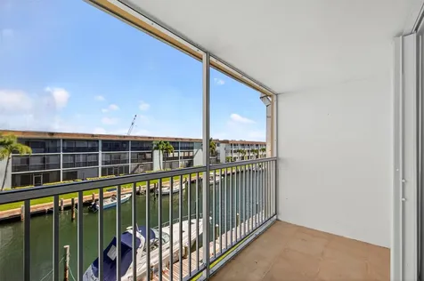 131 Doolen Court North Palm Beach FL 33408