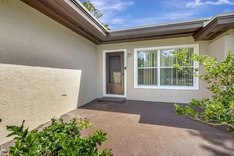 3701 S Avenue Fort Pierce FL 34947