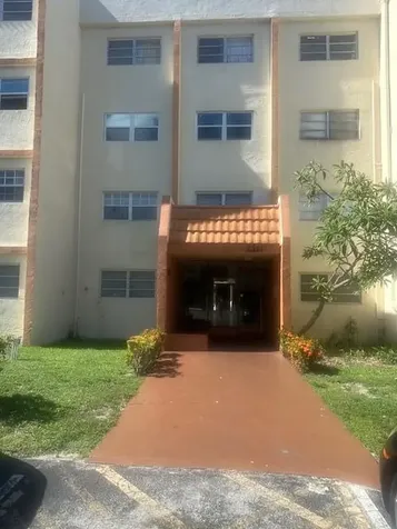 2251 Nw 41st Avenue Lauderhill FL 33313