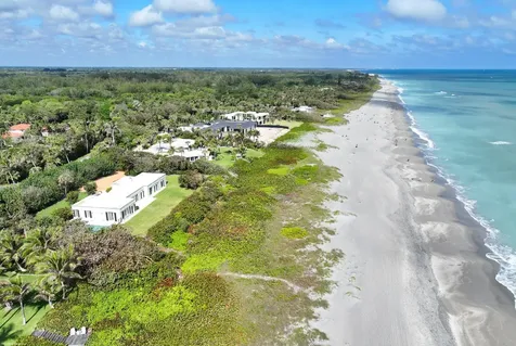 15 S Beach Road Jupiter Island FL 33455
