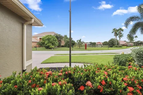 2242 Sw Panther Trace Stuart FL 34997