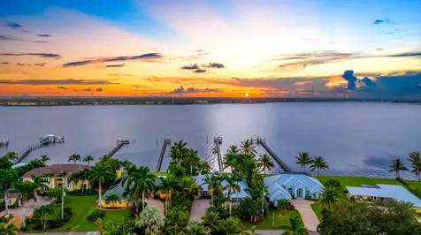 2672 Nw South Shore Road Stuart FL 34994