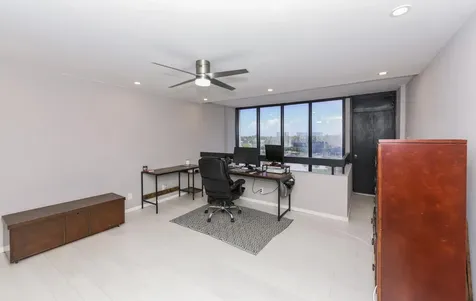 1401 S Federal Highway Boca Raton FL 33432