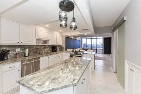 1401 S Federal Highway Boca Raton FL 33432