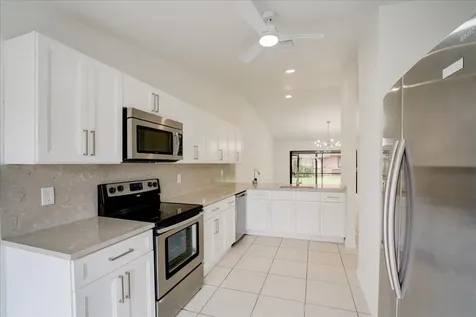 3 Fawlkland Circle Boynton Beach FL 33426