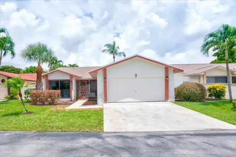 3 Fawlkland Circle Boynton Beach FL 33426