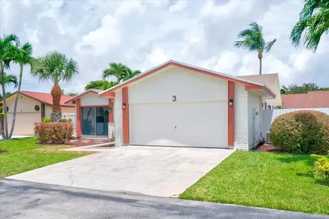 3 Fawlkland Circle Boynton Beach FL 33426