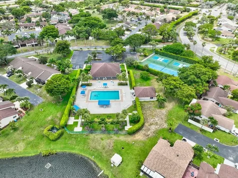 3 Fawlkland Circle Boynton Beach FL 33426
