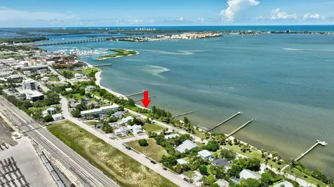 602 S Indian River Drive Fort Pierce FL 34950