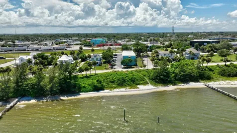 602 S Indian River Drive Fort Pierce FL 34950