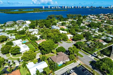 701 Buoy Road North Palm Beach FL 33408