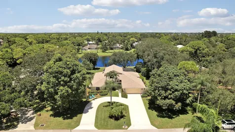 19583 Trails End Terrace Jupiter FL 33458