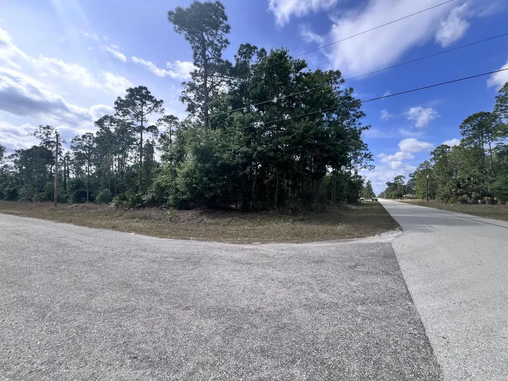 4206 E 10th Street Lehigh Acres FL 33972