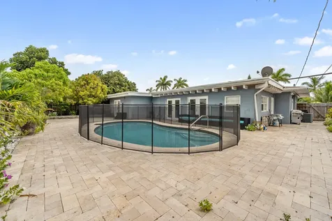 808 Wright Drive Lake Worth FL 33461