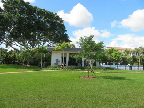 9233 SW 8th Street Boca Raton FL 33428
