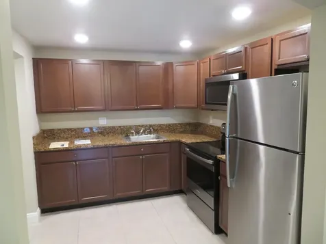 9233 SW 8th Street Boca Raton FL 33428