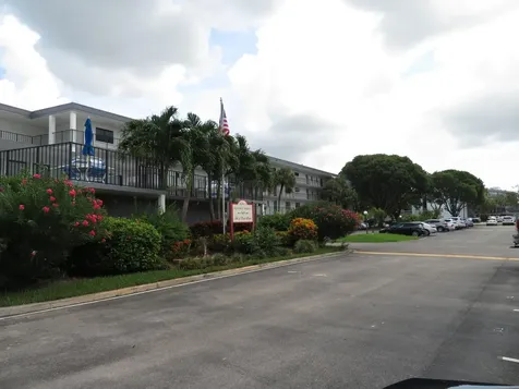9233 SW 8th Street Boca Raton FL 33428