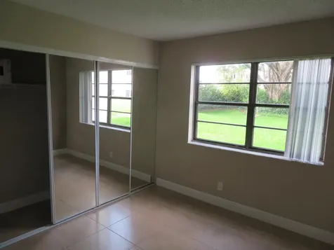 9233 SW 8th Street Boca Raton FL 33428