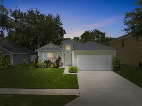 110 Briarcliff Circle Sebastian FL 32958