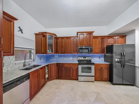 1610 Presidential Way West Palm Beach FL 33401