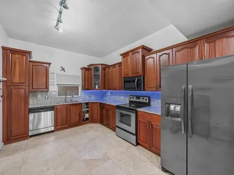 1610 Presidential Way West Palm Beach FL 33401