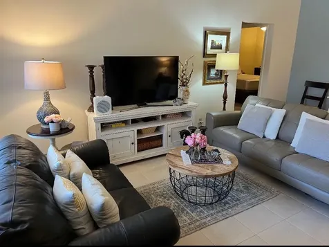 6117 Fairfield Circle Greenacres FL 33463