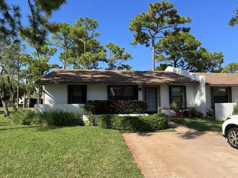 6117 Fairfield Circle Greenacres FL 33463