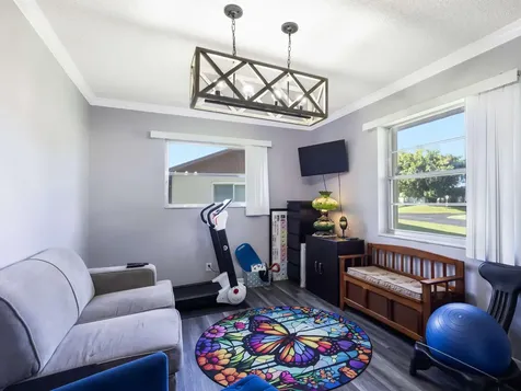 517 Se 27th Terrace Boynton Beach FL 33435